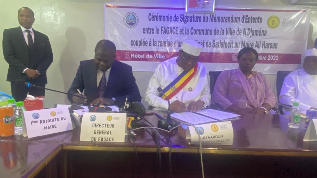 Signature d’un mémorandum d’entente entre la mairie  de N’Djamena et  le Fagace 1