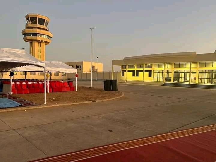 L'aéroport d'Amdjarass, baptisé aéroport international Maréchal Idriss Deby 1