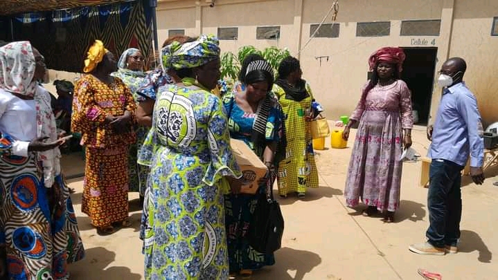 Bourkou Louis assiste les femmes détenues de la maison d’arrêt de Klessoum 1