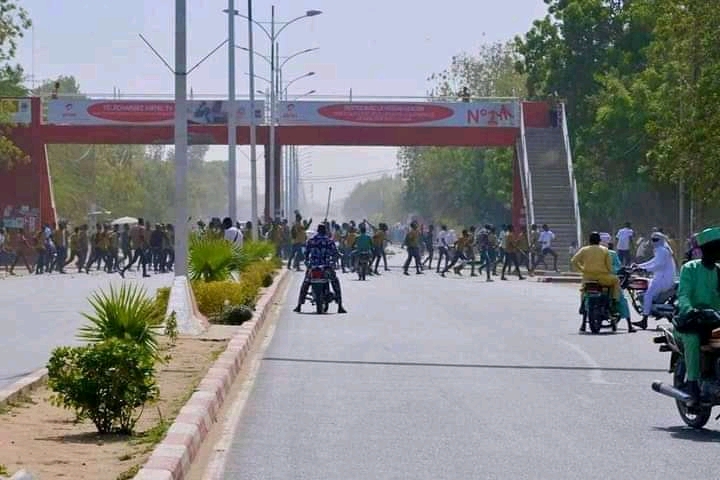 Une bagarre rangée entre les élèves du lycée Félix Eboué et ceux du Ltc 1