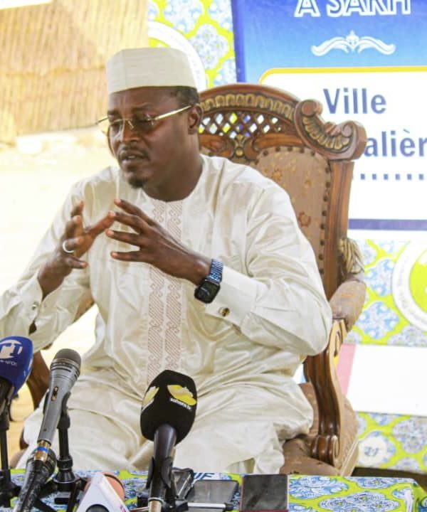 « Hormis les petits braconniers qui cherchent à abattre nos animaux sauvages, je ne fais pas mention d’une rébellion dans ma province »,Ousmane Brahim Djouma