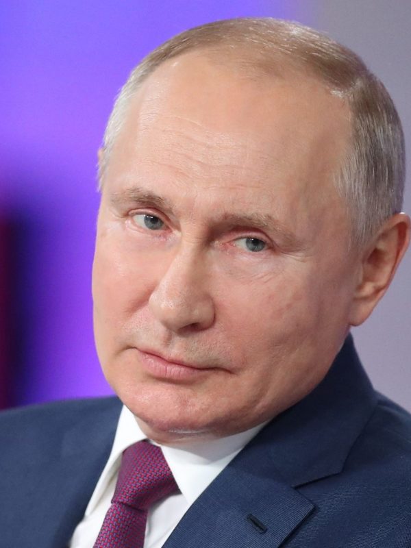 Guerre en Ukraine : un mandat d’arrêt émis contre le président Russe Vladimir Poutine