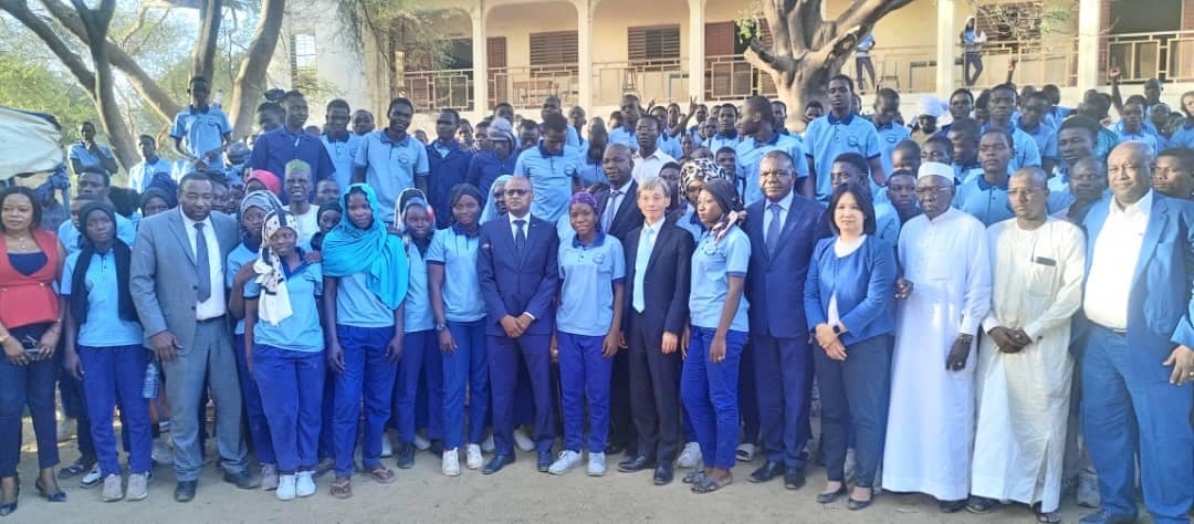 Le lycée technique industriel de N’Djamena a reçu la visite du directeur général adjoint du Fmi 1