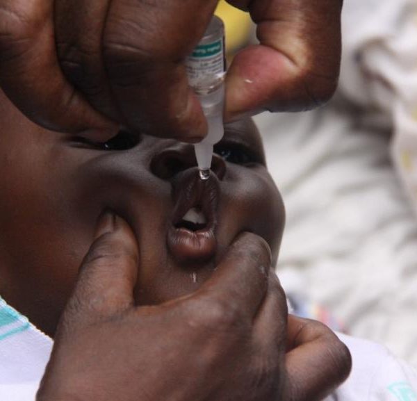 Tchad : Riposte contre la polio, le 1er  tour est lancé