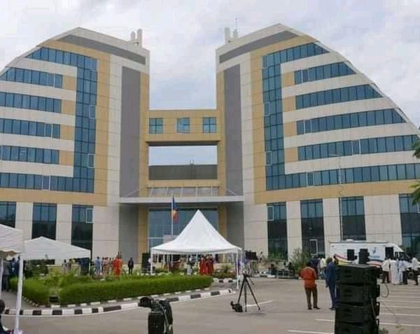 Le Tchad décide que son ambassadeur au Cameroun regagne son poste