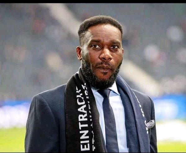 Nigeria : Jay Jay Okocha nommé ministre des sports