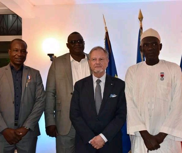 L’ambassade de France au Tchad honore ses employés
