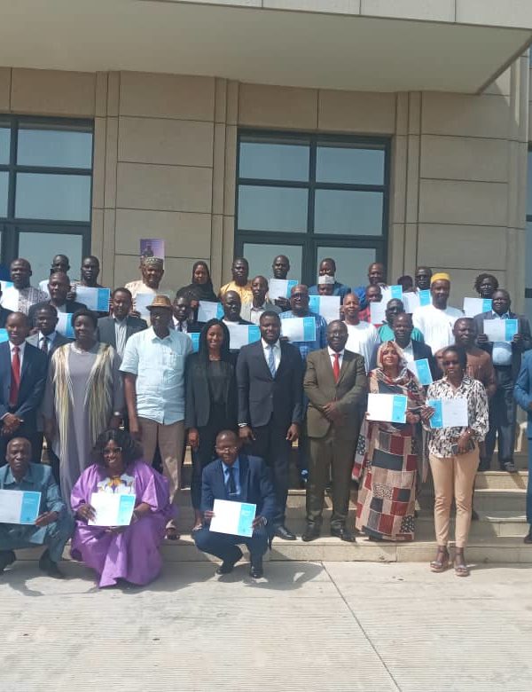 Le séminaire de formation des fonctionnaires parlementaires a pris fin