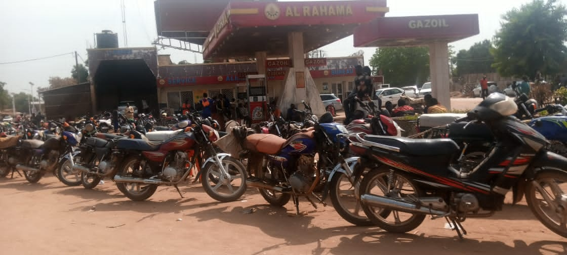 Le prix du carburant à la pompe est revu à la hausse 1