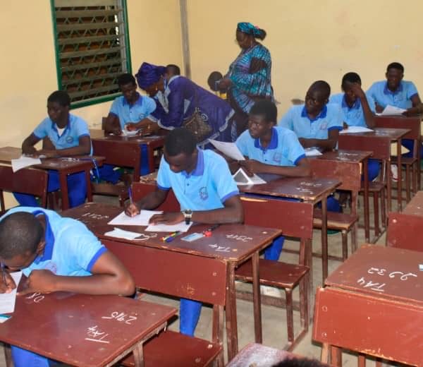 Bac2024 : 14 993  candidats composent ce samedi les  épreuves du second tour