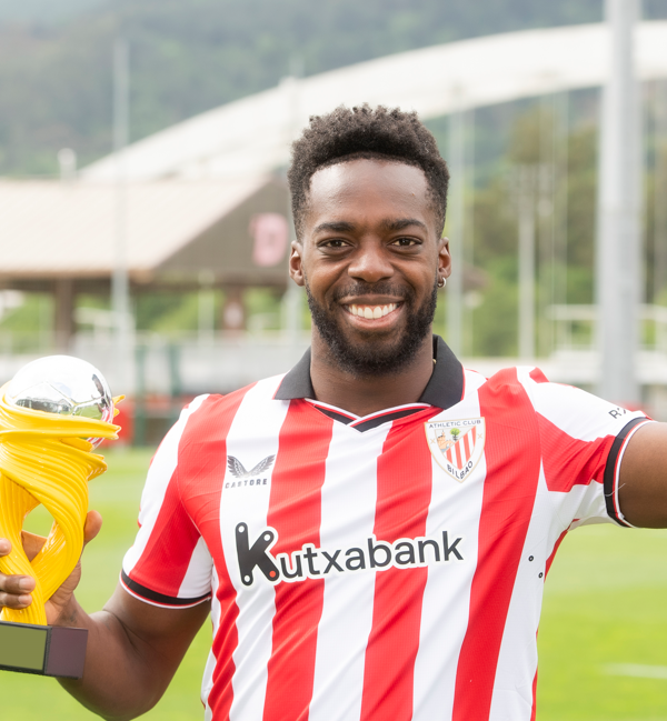 Iñaki Williams est élu meilleur joueur africain de LALIGA