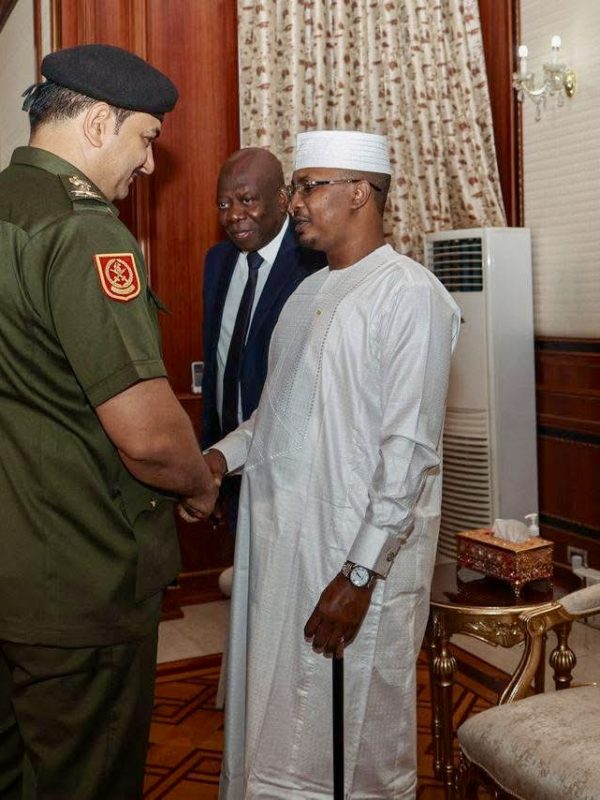 Tchad :  Mahamat Idriss Deby reçoit le Chef d’état-major de l’armée Libyenne