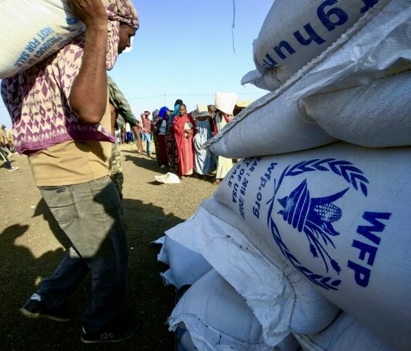 Crise humanitaire : 13,7 millions de personnes menacées par la faim extrême, alerte le PAM