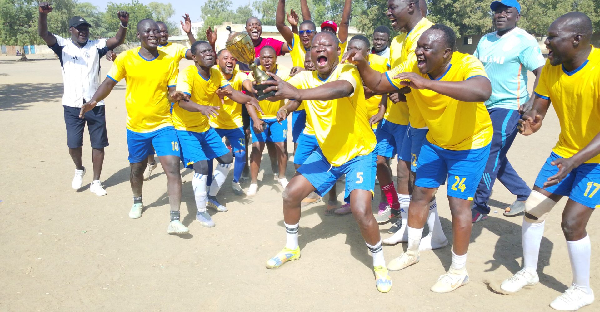 Football : Avm organise une finale de Gala 1