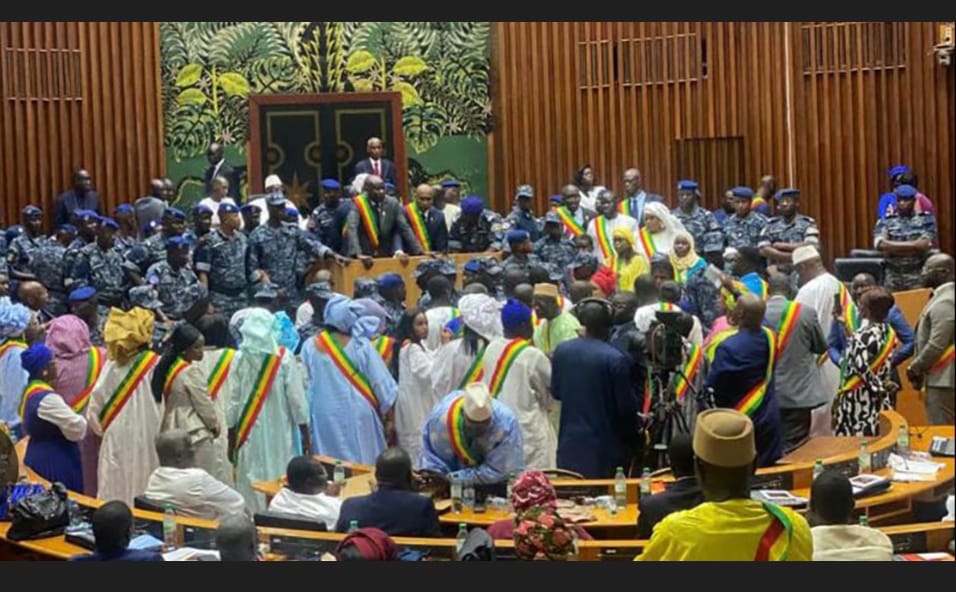 Sénégal : la réforme du Code électoral ravive les tensions 1