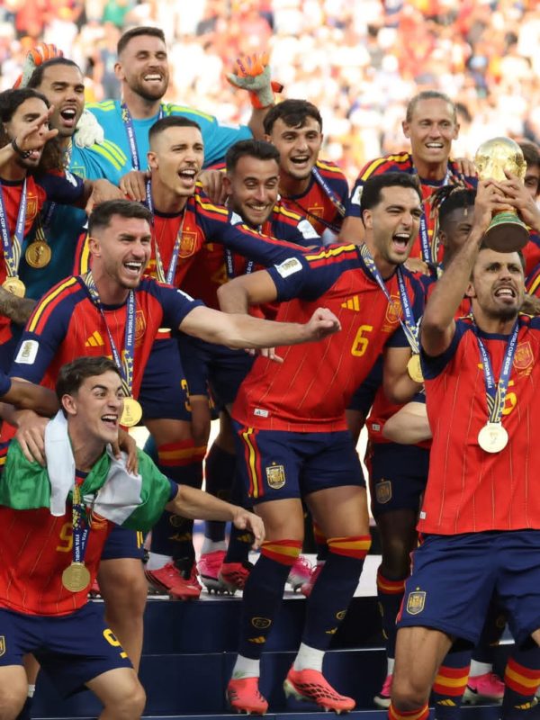 Ferran Torres offre la deuxième étoile à l’Espagne
