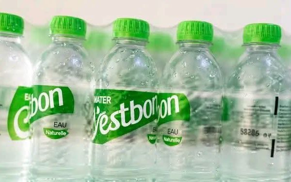 Le ministère du Commerce autorise la reprise de la production des eaux minérales « C&rsquo;est Bon » après des mesures correctives