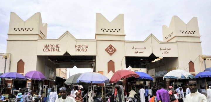 N'Djaména : la Commune lance une campagne de pulvérisation dans les principaux marchés après des cas de gastro-entérite 1 N'Djaména : la Commune lance une campagne de pulvérisation dans les principaux marchés après des cas de gastro-entérite 1