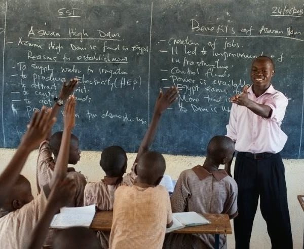 Tchad : le ministre de l&rsquo;Éducation ordonne le retrait immédiat des enseignants fonctionnaires du secteur privé