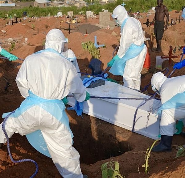 RDC : l’épidémie actuelle d’Ebola devient la plus meurtrière du pays, avec 2 325 morts